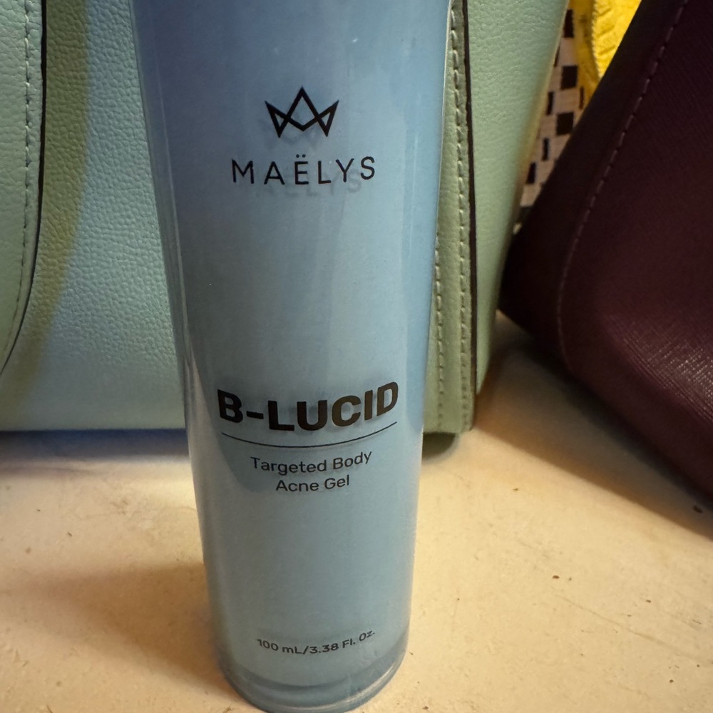 MAËLYS B-LUCID Targeted Body Acne Gel